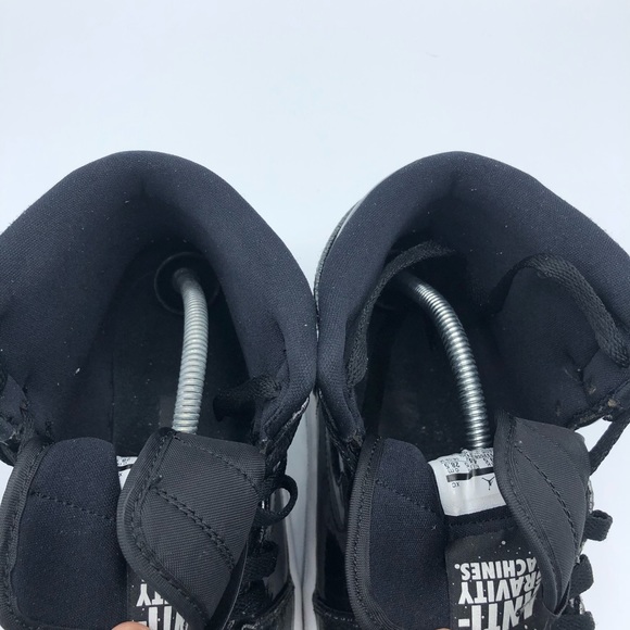 Air Jordan 1 Retro | Sz 10.5 - Picture 12 of 16